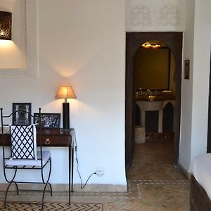 Suite Estándar con Cama King